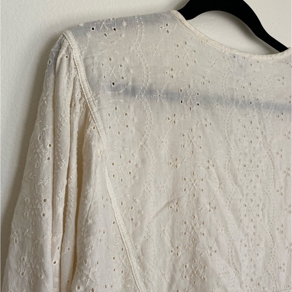 Old Navy Cream eyelet Oversized Embroidered Cutwork Tie-Neck Blouse Wide XL - Picture 5 of 9